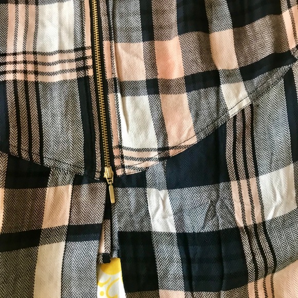 Daisy Shoppe plaid button down shirt - Picture 6 of 6